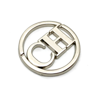 Alliage de zinc pendentif clé blanc peinture logo conception personnalisée charme métal bijoux étiquettes pour colliers