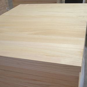 Vente en gros de planches de qualité supérieure en paulownia/pin/<span class=keywords><strong>hêtre</strong></span>/bouleau/épicéa/chêne planches collées en bois massif ou planches à joints pour les doigts - Product Image 1