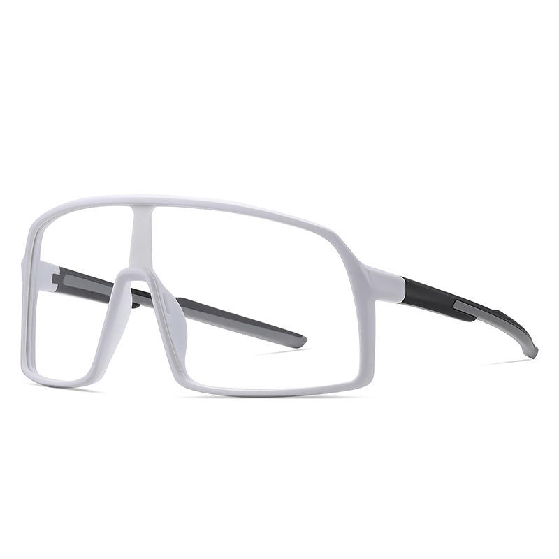 white/photochromic
