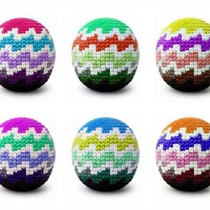 Cojín Redondo de Ganchillo Hecho a Mano, Puf Tejido Colorido Estilo Boho, Otomana Decorativa para Sala de Estar, Dormitorio, Habitación Infantil - Product Image 1