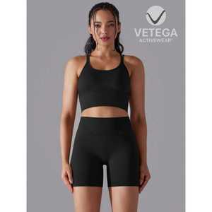 Ensemble de sport d'été uni à taille large avec manches longues, col rond, matière en noir - Product Image 2