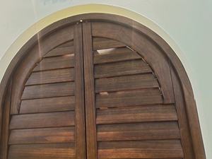 Nhà Giao Hàng Có Sẵn Chất Lượng Cao Tùy Chỉnh Nội Thất Gỗ Cửa Chớp Nhà Máy Giá Trồng Cửa Chớp Cửa Sổ Cho Mỗi Ngày - Product Image 6