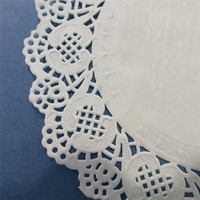 Napperons en papier jetables de 12 pouces, napperons en dentelle pour la décoration de gâteaux, la décoration alimentaire, la décoration de table de mariage