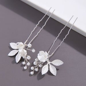 Set de Accesorios para el Cabello de Novia Hechos a Mano con Perlas y Flores, Peineta Floral de Arcilla, 2 Horquillas en Forma de U, Tocado de Boda con Pedrería - Product Image 3