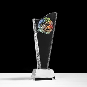 Trofeos de Cristal Transparentes en Rojo, Naranja y Dorado para Golf, Fútbol y Deportes, Premios Personalizables - Product Image 5