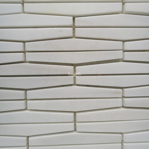 Tira de mármol blanco Precio al por mayor Azulejos Cuarto de ducha Láminas de mármol Mosaico de piedra de <span class=keywords><strong>hotel</strong></span> Mosaico de mármo - Product Image 4