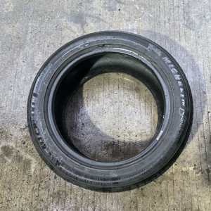 Pneus Radiaux Pleins Runflat 225/50R17 de Haute Qualité, Pneus d'Origine d'Occasion, Pneus Toutes Saisons pour Voitures Particulières - Product Image 3