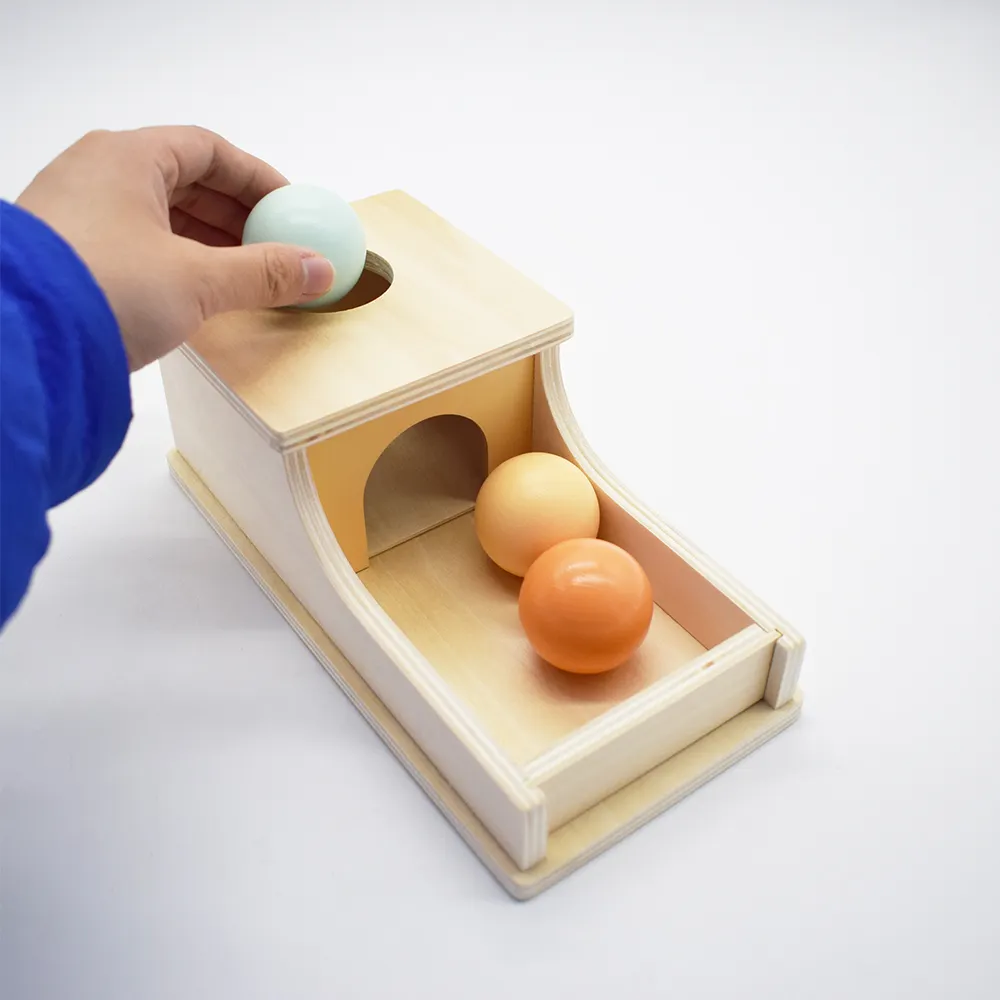 教育玩具モンテッソーリオブジェクトパーマネンスボックス引き出し付き木製ボールドロップボックスオブジェクトパーマネンスボックス引き出し付き