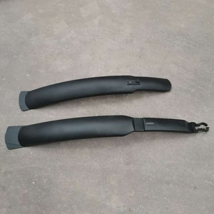 Guardabarros para bicicleta de montaña, guardabarros duradero de resina plástica negra para especificaciones 2426, accesorios para equipos de ciclismo - Product Image 2