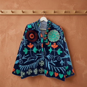 Veste en velours brodée florale pour femme, col châle, manches longues, style bohème, motif fait main, vêtement d'extérieur printanier, vente en gros B2B - Product Image 3