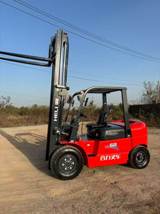 Chariot élévateur diesel HELI 50 d'occasion, transmission intégrale, dimensions des fourches 1500x220x130, garantie 1 an, capacité de charge de 5 tonnes, poids de 5000 kg, marque chinoise réputée - Product Image 2