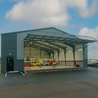Hangar en structure métallique, bâtiment métallique personnalisable pour hangars et installations de stockage
