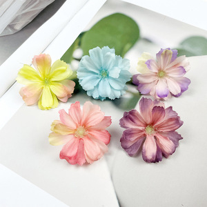 Flor Artificial de Ciruelo de 4.5cm de Diámetro, Decoración Artesanal de Tela para Fotografía de Bodas y Decoración del Hogar - Product Image 3
