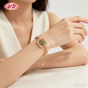 Conjunto de Pulsera y Colgante de Zirconia Chapado en Oro de 18K con Forma de Cactus del Desierto para Mujer, Lindo Regalo de Boda para Espíritus Libres - Product Image 5