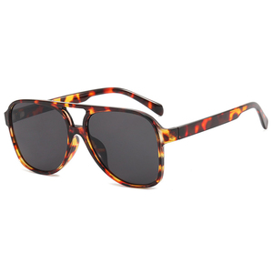 2025 Hot Selling Fashion Glasses Punk Y2K <b>Sunglasses</b> Wholesale Classic Luxury One Piece UV400 Shade Sun Glasses - Product Image 4
