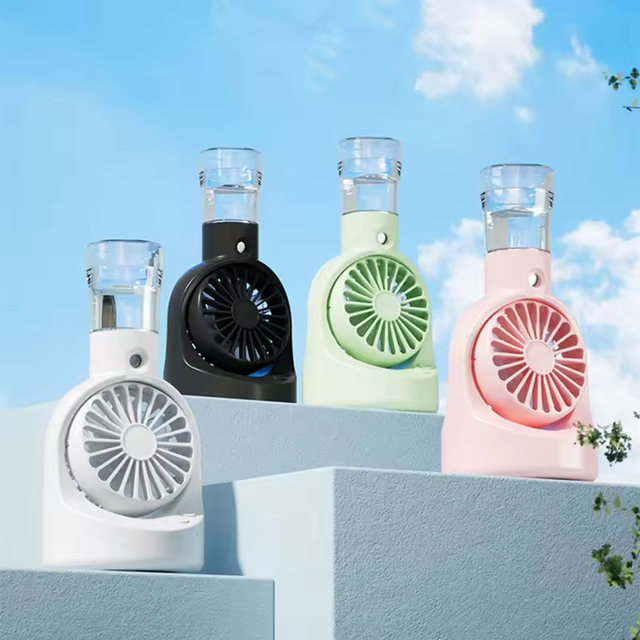 Outdoor Air Cooling Mist Summer Mini Spray Fan New Arrivals Hand-held Rechargeable Portable Humidification Fans