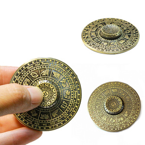 Spinner anti-stress personnalisé 12 constellations en métal et alliage plastique pour garçons et filles - Product Image 5