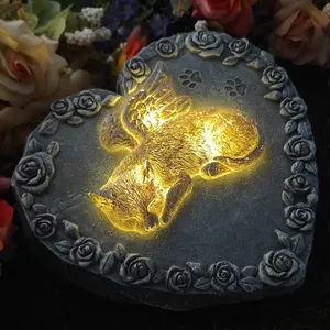Scultura Commemorativa in Resina di Gatto Angelo Personalizzata, Gattino Dormiente Grigio <span class=keywords><strong>con</strong></span> Ali su Base a Cuore, Ricordo Artigianale per la Perdita di Animali Domestici - Product Image 5