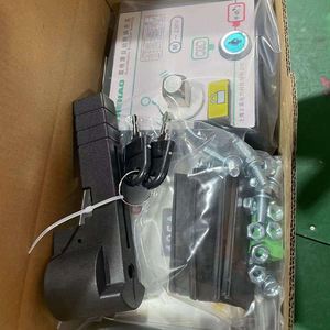 Công Suất Kép 3 Giai Đoạn Tự Động Chuyển Đổi 50/60Hz Của Nhãn Hiệu/Tự Động Chuyển Đổi Cho Máy Phát Điện Diesel 4P PC Của Nhãn Hiệu Chuyển Đổi - Product Image 1