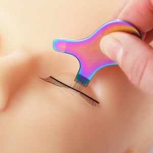 Mini peigne à <span class=keywords><strong>cils</strong></span> en acier inoxydable en forme de Y, applicateur de <span class=keywords><strong>mascara</strong></span> réutilisable, séparateur de <span class=keywords><strong>cils</strong></span> pour usage en salon, infusé à la kératine, sans odeur, 2-en-1 - Product Image 1