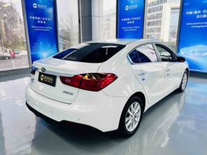 Voitures d'<span class=keywords><strong>occasion</strong></span> à vendre en Chine, <span class=keywords><strong>KIA</strong></span> K3 2015 d'<span class=keywords><strong>occasion</strong></span> à prix abordable avec moteur 1.6L, berline économique et durable pour le quotidien - Product Image 6