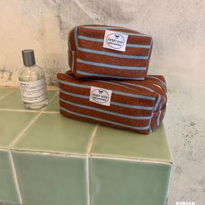 Bolsa de maquillaje de tela de rizo a rayas Bolsas de diseñador absorbentes de algodón puro Bolsa de maquillaje suave y cómoda - Product Image 4