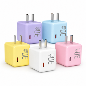 Cargador Rápido GaN de 30W, Tipo-C, OTP, OVP, Enchufe Estadounidense, Adaptador de Pared Compacto para Dispositivos Móviles, Viajes, Hogar y Oficina - Product Image 1