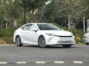 รถยนต์<span class=keywords><strong>โต</strong></span><span class=keywords><strong>โย</strong></span><span class=keywords><strong>ต้า</strong></span> คัมรี่ ซีดาน ปี 2023 2024 2025 เครื่องยนต์เบนซิน 2.0E Elite 2.0gvp Deluxe 2.0G Premium 2.0S Sport <span class=keywords><strong>โต</strong></span><span class=keywords><strong>โย</strong></span><span class=keywords><strong>ต้า</strong></span> คัมรี่ - Product Image 3