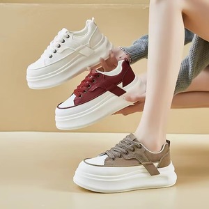 Chaussures décontractées à semelle épaisse et colorée, rehaussantes, style rétro en toile patchwork pour femmes - Product Image 1