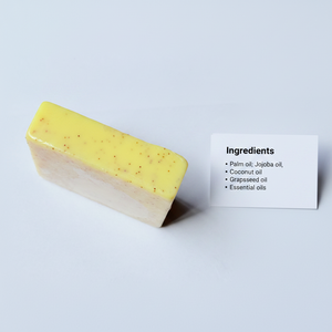 Jabón Artesanal de Aceite Esencial para el Cuidado Suave de la Piel con Extracto Natural de Avena para Baño Diario Corporal y Facial - Product Image 1