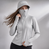 Veste de protection solaire intégrale personnalisée pour femme, à capuche, col montant, avec trous pour les pouces, UPF, respirante, légère et ajustée