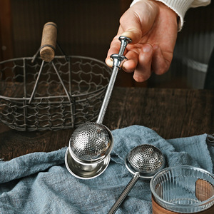 Plumero de harina de acero inoxidable 304 con una sola mano y coctelera de azúcar en polvo perfecto para hornear y empaquetar listo para regalo - Product Image 4