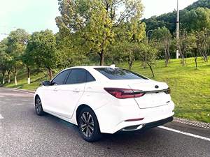 Auto Usata <span class=keywords><strong>Ford</strong></span> <span class=keywords><strong>Focus</strong></span> 21 Anni 1.5L Automatica <span class=keywords><strong>Serie</strong></span> Americana Telaio Robusto Tetto Apribile Touch Screen Telecamera Posteriore Cruise Control Interni in Pelle - Product Image 4