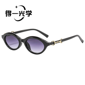 Oval Frame <b>Sunglasses</b> Black UV400 Women's Sun Protection - Product Image 3