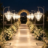 Lumières de mariage, éclairage de chemin de mariage, or et argent, décor d'arche de fond de scène de mariage, lustre de mariage, lampes de sol