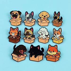 Pins de esmalte personalizados para mascotas y perros, insignias de solapa de joyería, broches de viaje de metal de bronce con letras impresas en letterpress, regalo para amigos - Product Image 1
