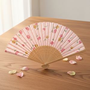 Abanico de Bambú Personalizado Promocional al por Mayor, Abanico de Mano de Madera Española de Alta Calidad para Artesanías de Bambú - Product Image 5