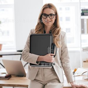 Sac de rangement pour documents en EVA ignifuge noir 3627*5CM avec fermeture à boucle pour usage au bureau - Product Image 1