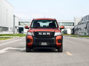 Nuevo SUV SWM Big Tiger de 7 Plazas |   Manual de 5 velocidades a gasolina |   Vehículo Familiar Confortable para Uso Diario - Product Image 2