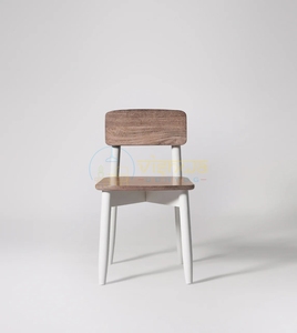 Chaise de salle à manger scandinave bicolore, assise et dossier en bois de noyer, pieds en bois blanc massif, design moderne minimaliste, salle à manger - Product Image 4