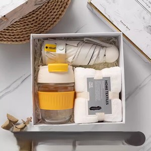 Nouvelles Idées <span class=keywords><strong>de</strong></span> Produits 2025 – Ensembles Cadeaux <span class=keywords><strong>d</strong></span>'<span class=keywords><strong>Anniversaire</strong></span> et <span class=keywords><strong>de</strong></span> Fête des Mères : Gadgets, Mini Ventilateur, Parapluie, Bouteille <span class=keywords><strong>d</strong></span>'Eau et Serviette pour Femmes - Product Image 5