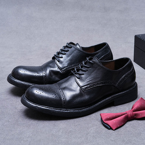 Zapatos de cuero Goodyear hechos a mano con punta redonda, zapatos formales de negocios, suela de cuero con diseño inglés grabado, de piel de vaca para hombre - Product Image 2