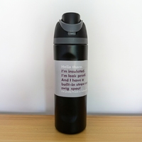 Bouteille d'eau sport isotherme en acier inoxydable noir de 19 oz avec paille intégrée, poignée et bouchon à bec verseur – Idéale pour le cyclisme, les voyages et le fitness
