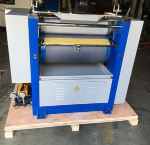 Machine de gaufrage de cartes papier semi-automatique avec composant de base Delta PLC pour le grainage de feuilles de papier - Product Image 4