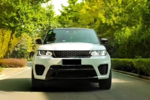 Mise à niveau vers kit carrosserie style SVR pour Range Rover 2018-kit carrosserie <span class=keywords><strong>2022</strong></span> avec pare-chocs avant et jupe latérale de calandre de pare-chocs arrière - Product Image 4