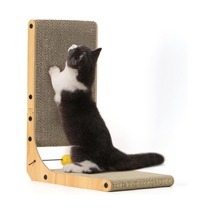 Rascador de gato en forma de L de nuevo diseño, rascador de gato de cartón con bola de juguete, almohadillas para rascar gatos de alta densidad - Product Image 1