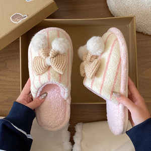 Pantoufles d'hiver classiques à bout fermé, antidérapantes, à semelle souple, respirantes, anti-odeurs, chaudes et isolées, en coton pour la maison - Product Image 3