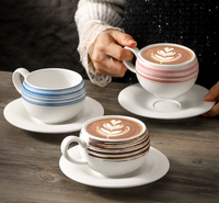 Tasse à café et soucoupe en céramique mate en gros, 300 ml, forme œuf |   Conception de poignée portable pour les achats en gros dans les cafés et restaurants