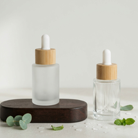 Flacons compte-gouttes cylindriques carrés en verre de 30 ml pour huiles essentielles, avec estampage doré, pour sérum de soin et crème visage, diffuseur