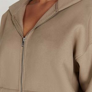 Ensemble sweat à capuche et short unisexe Ensemble sweats à capuche et pantalons de survêtement personnalisés pour hommes Fabricant de sweat à capuche zippé vierge - Product Image 5